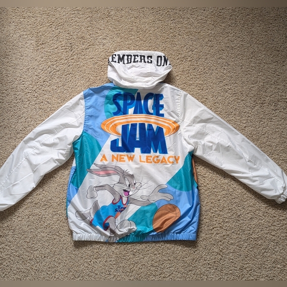 NWT Large Zip Up Hooded Jacket,Looney Tunes Space Jam A New Legacy - Picture 2 of 8
